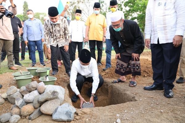 Musa Rajekshah Resmikan Pembangunan Masjid Patayat